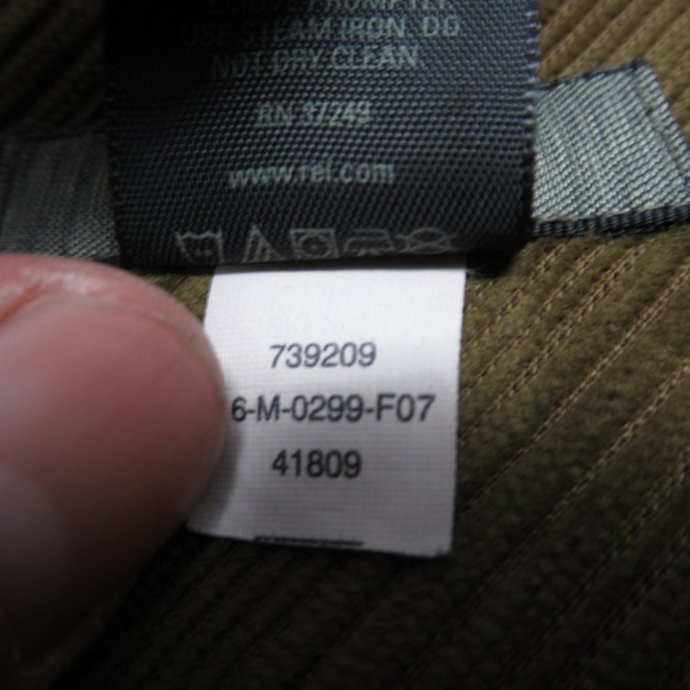 REI Corduroy Shirt Mens Large Green Pocket Button Up Long Sleeve‎ Midweight - Picture 6 of 15